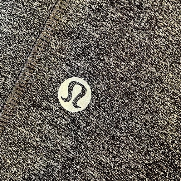 Meet your Posher, Shannon - Picture 1 of 5